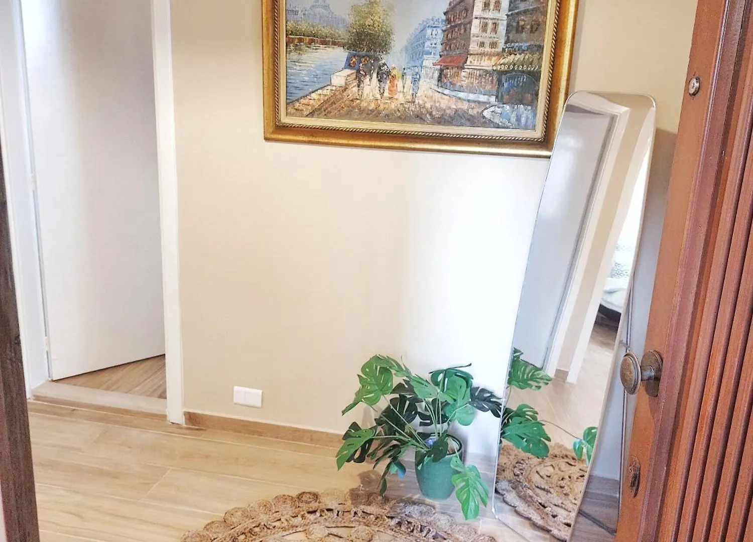 Rita'S Sunlit Corner Apt - Near Abc Mall Beiroet 0*,  Libanon